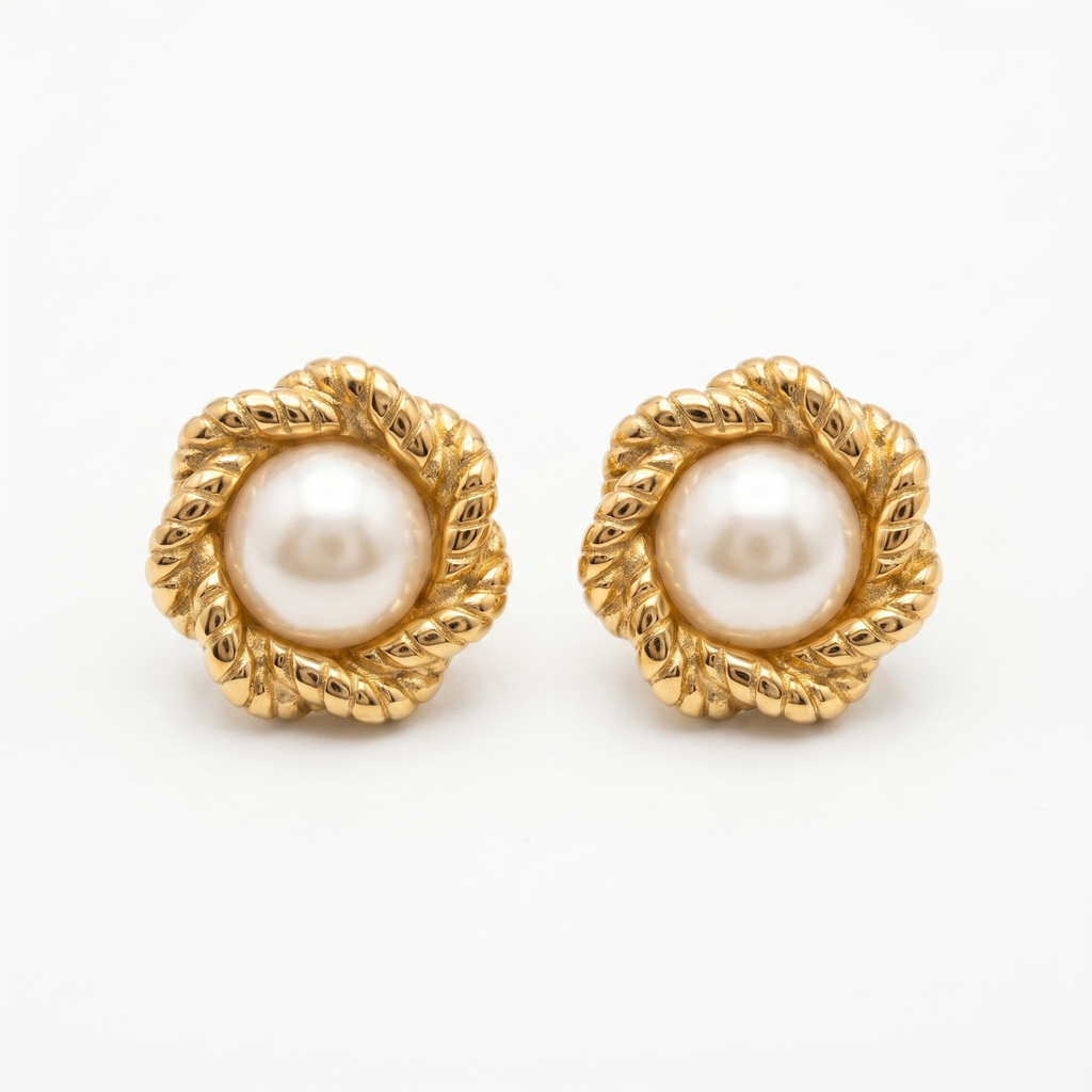 The Pearl Halo Studs